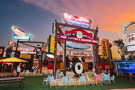 Sign bar austin - Sign Bar is decorated with more than 75 signs from new and old Austin establishments like Nutty Brown Cafe, Dart Bowl, Catfish Parlor, I Luv Video and other …